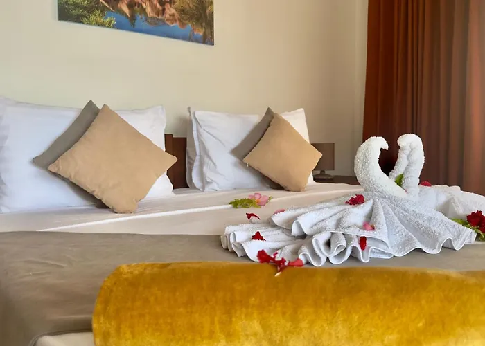 The Palm Seychelles *